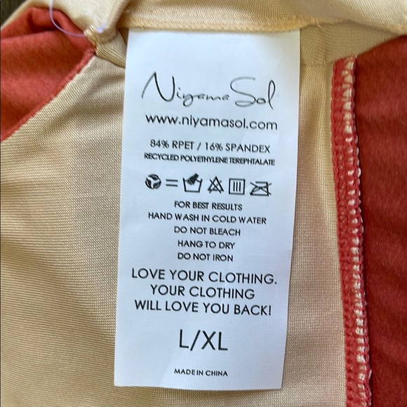 Niyama Sol Knotty Bra, Retro Red, L/XL - Picture 11 of 13